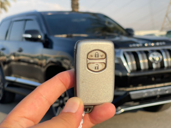 Toyota LAND CRUISER PRADO 2009/ Black LHD Petrol AT SUV 4WD view 5