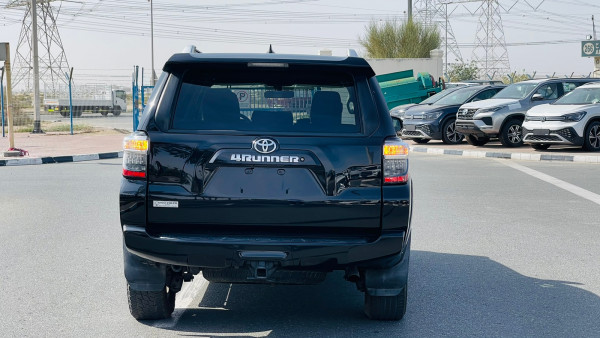Toyota 4-Runner 2015/ Black LHD Petrol AT SUV 4WD view 18