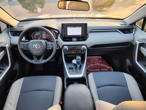Toyota RAV 4 2021/7 Silver LHD Petrol AT SUV 4WD view 2