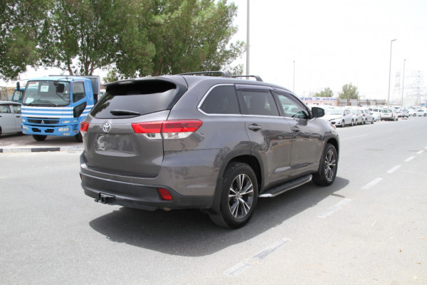Toyota Kluger 2017/ Grey RHD Petrol AT SUV 4WD view 8