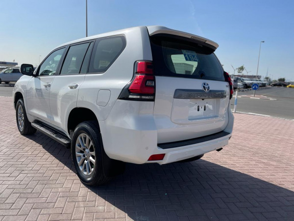 Toyota LAND CRUISER PRADO 2018/2 White LHD Petrol AT SUV 4WD view 14