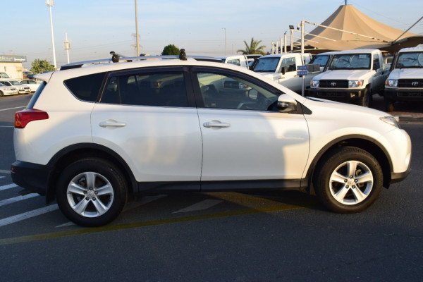 Toyota RAV 4 2014/ White RHD Gasoline AT SUV 2WD view 16