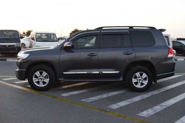Toyota Land Cruiser 2016/07 Dark Grey RHD Diesel AT SUV 4WD