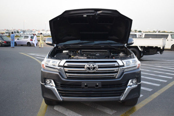 Toyota Land Cruiser 2016/07 Dark Grey RHD Diesel AT SUV 4WD view 29