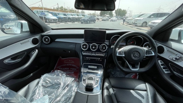 Mercedes-Benz C 180 2018  White RHD Petrol AT Sedan 2WD view 2