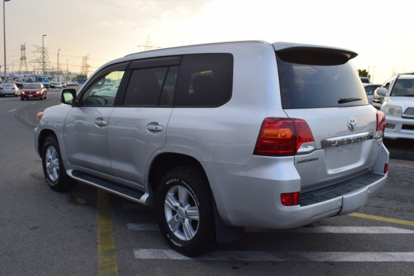 Toyota Land Cruiser 2014 01 Silver Metalic RHD Diesel AT SUV 4WD view 20