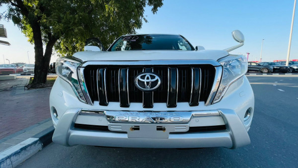 Toyota LAND CRUISER PRADO 2016/ Pearl White RHD Diesel AT SUV 4WD view 5