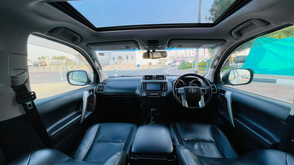 Toyota LAND CRUISER PRADO 2016/ Pearl White RHD Diesel AT SUV 4WD view 18