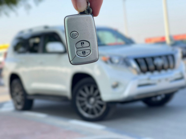 Toyota LAND CRUISER PRADO 2016/ Pearl White RHD Diesel AT SUV 4WD view 24