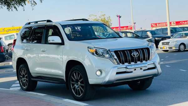 Toyota LAND CRUISER PRADO 2016/ Pearl White RHD Diesel AT SUV 4WD view 33