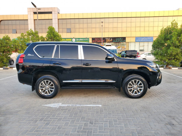 Toyota LAND CRUISER PRADO 2019 07 Black LHD Gasoline AT SUV 4WD view 15