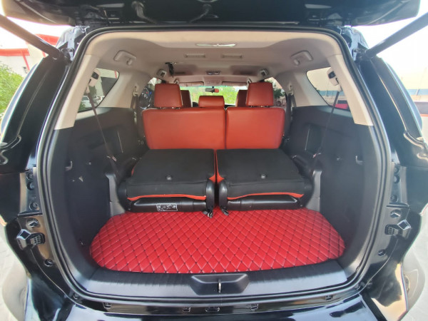 Toyota Fortuner 2016/7 Black LHD Gasoline AT SUV 4WD view 4
