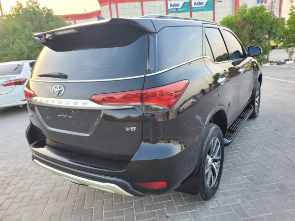 Toyota Fortuner 2016/7 Black LHD Gasoline AT SUV 4WD view 19