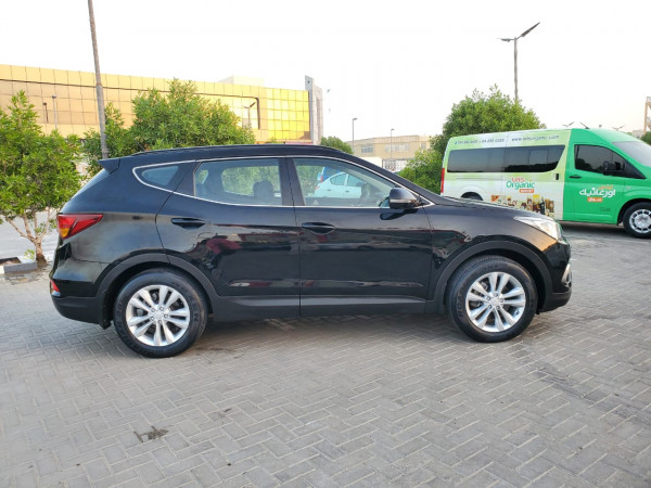 Toyota Santa Fe 2017  Black LHD Gasoline AT SUV 4WD view 6
