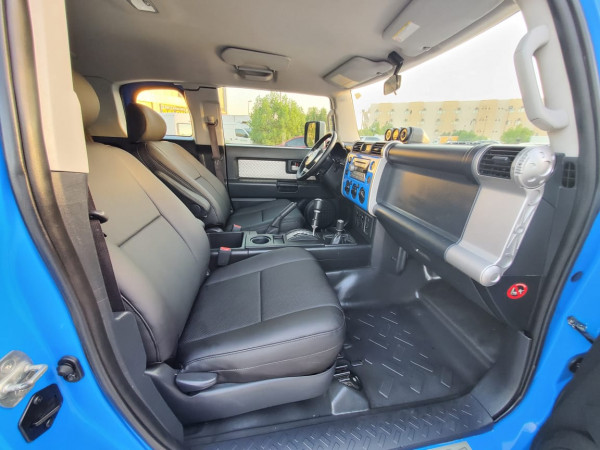Toyota FJ Cruiser 2008/6 Blue LHD Petrol AT SUV 4WD view 6