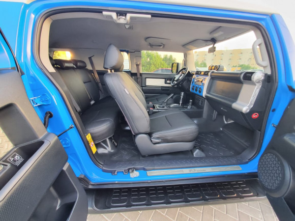 Toyota FJ Cruiser 2008/6 Blue LHD Petrol AT SUV 4WD view 9