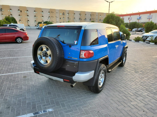 Toyota FJ Cruiser 2008/6 Blue LHD Petrol AT SUV 4WD view 14