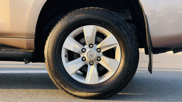 Toyota LAND CRUISER PRADO 2016  Bronze RHD Diesel AT SUV 4WD view 3