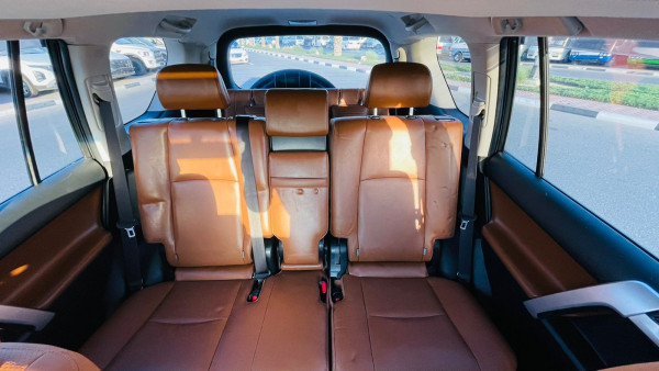 Toyota LAND CRUISER PRADO 2016  Bronze RHD Diesel AT SUV 4WD view 24