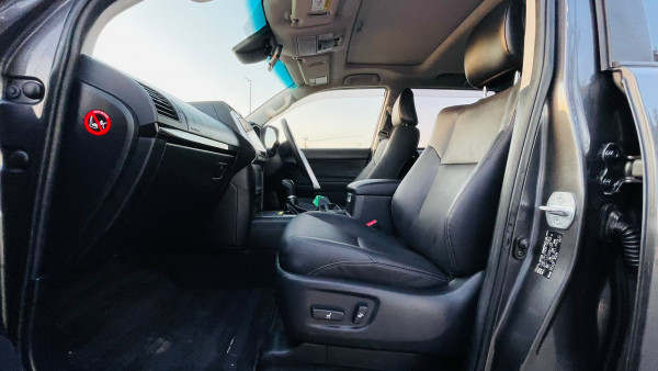 Toyota LAND CRUISER PRADO 2018/ Grey RHD Diesel AT SUV 4WD view 8