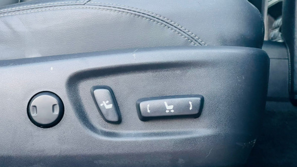 Toyota LAND CRUISER PRADO 2018/ Grey RHD Diesel AT SUV 4WD view 18
