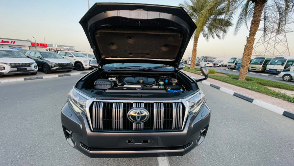 Toyota LAND CRUISER PRADO 2018/ Grey RHD Diesel AT SUV 4WD view 24