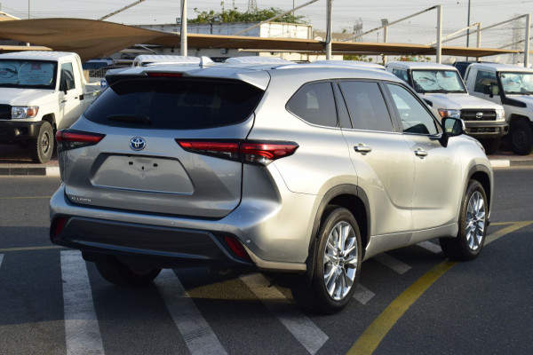 Toyota Kluger 2021/ Silver RHD Petrol AT SUV 4WD view 21