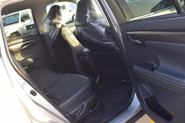 Toyota Kluger 2021/ Silver RHD Petrol AT SUV 4WD view 24