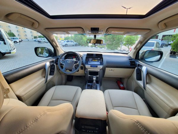 Toyota LAND CRUISER PRADO 2019  White LHD Gasoline AT SUV 4WD view 19