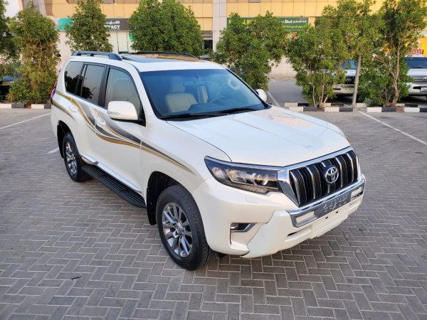 Toyota LAND CRUISER PRADO 2019  White LHD Gasoline AT SUV 4WD view 20