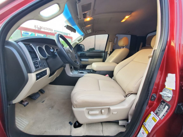 Toyota Tundra 2010  Red LHD Petrol AT Pickup 4WD view 6