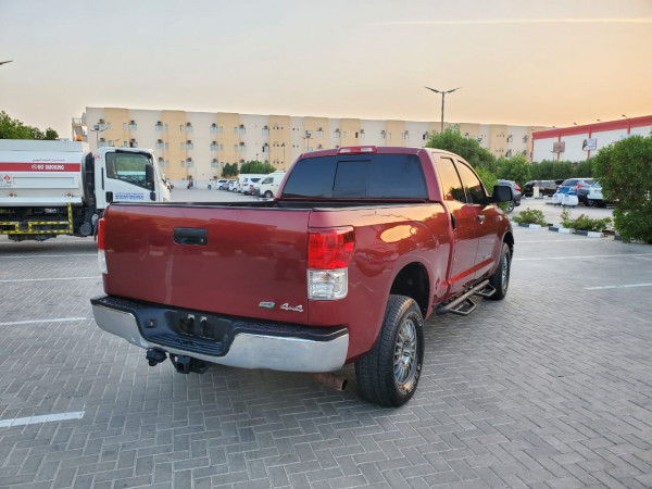 Toyota Tundra 2010  Red LHD Petrol AT Pickup 4WD view 13