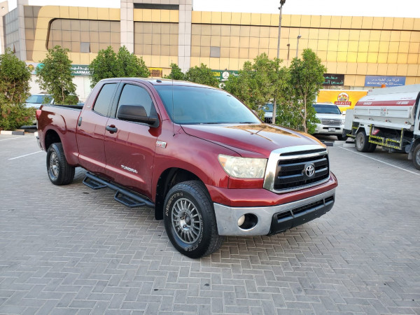 Toyota Tundra 2010  Red LHD Petrol AT Pickup 4WD view 14