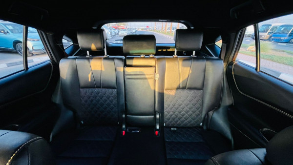 Toyota Harrier 2016/ Maroon RHD Petrol AT SUV 2WD view 28