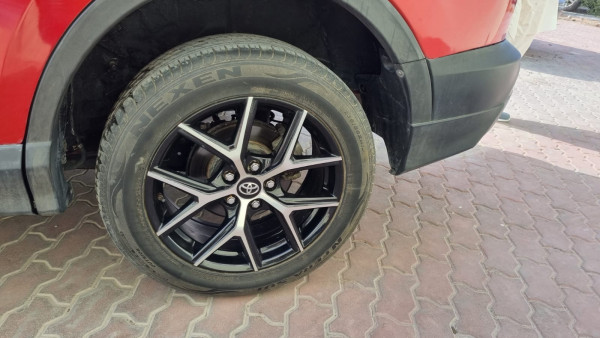 Toyota RAV 4 2017  Red LHD Petrol AT SUV 2WD view 5