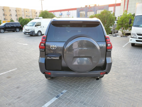 Toyota LAND CRUISER PRADO 2010  Grey LHD Petrol AT SUV 4WD view 11