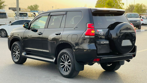 Toyota Prado 2017  Black RHD Diesel AT SUV 4WD view 10