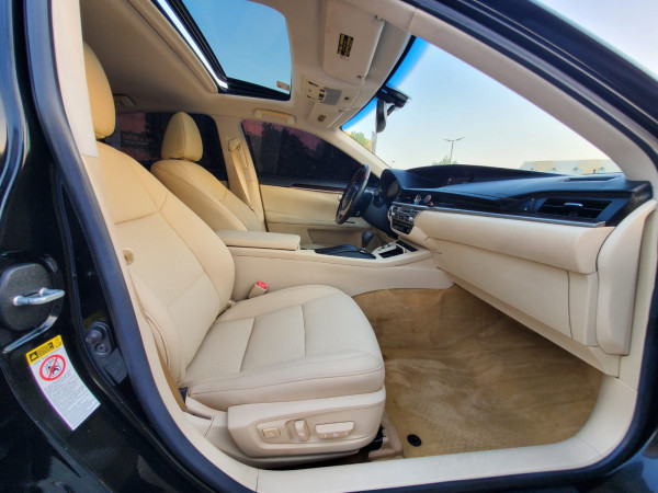 Lexus ES 350 2013  Black LHD Petrol AT Sedan 2WD view 4