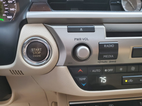 Lexus ES 350 2013  Black LHD Petrol AT Sedan 2WD view 8
