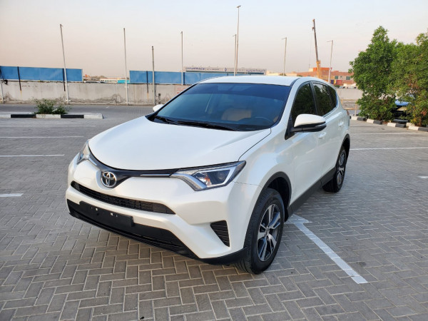 Toyota RAV 4 2018  White LHD Petrol AT SUV 2WD