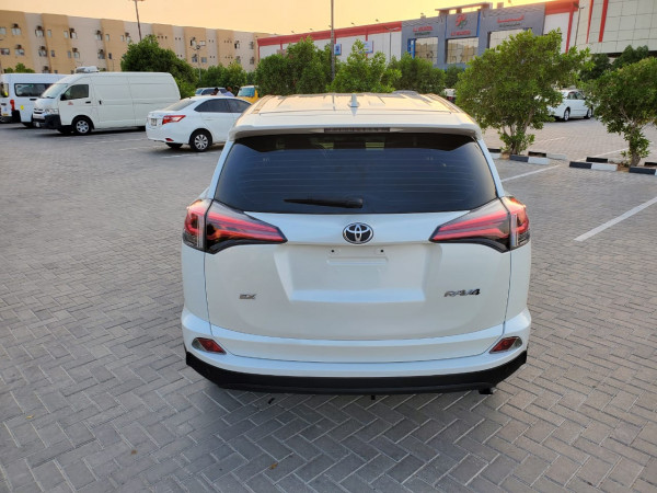 Toyota RAV 4 2018  White LHD Petrol AT SUV 2WD view 9