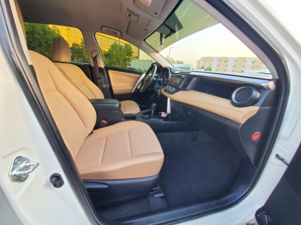 Toyota RAV 4 2018  White LHD Petrol AT SUV 2WD view 11