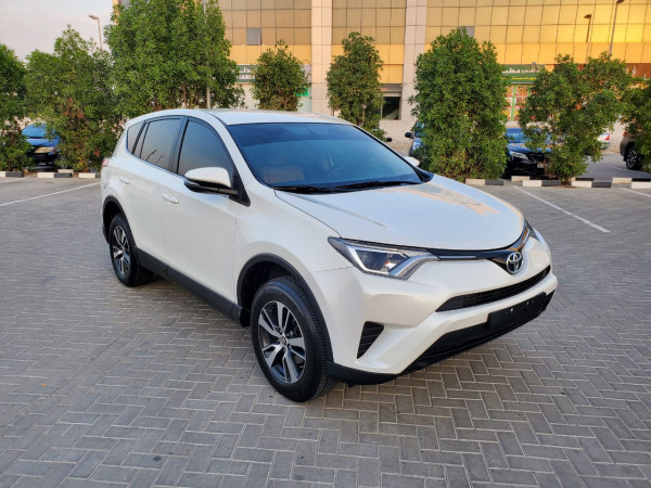 Toyota RAV 4 2018  White LHD Petrol AT SUV 2WD view 13