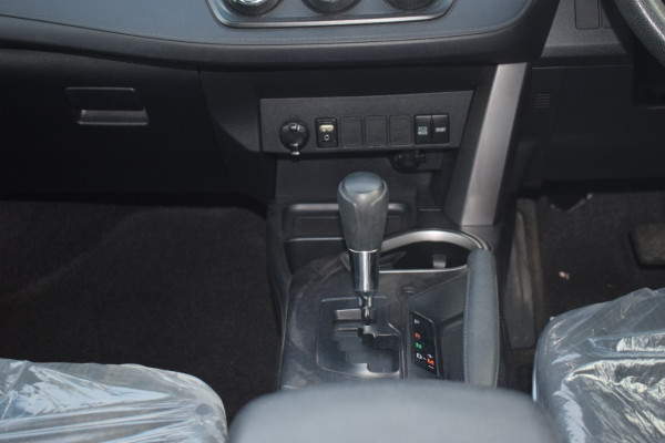 Toyota RAV 4 2017 05 White RHD Petrol AT SUV 4WD view 10