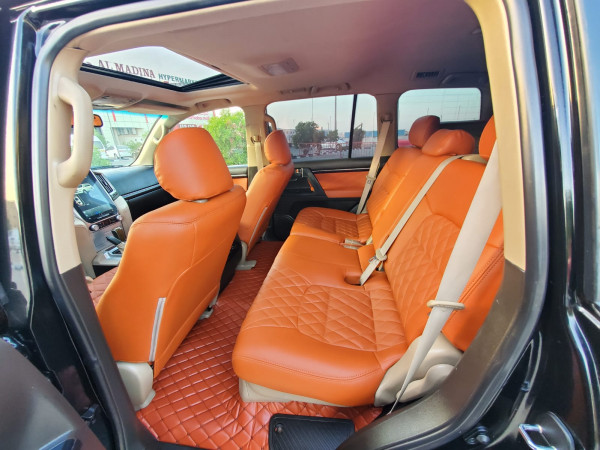Toyota Land Cruiser 2010/5 Black LHD Petrol AT SUV 4WD view 5