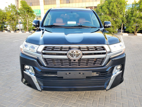 Toyota Land Cruiser 2010/5 Black LHD Petrol AT SUV 4WD view 16