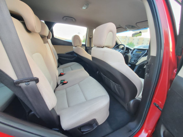 Hyundai Santa Fe 2015/ Red LHD Petrol AT SUV 4WD view 10