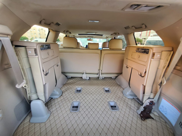 Toyota Land Cruiser 2013  Black LHD Gasoline AT SUV 4WD view 9