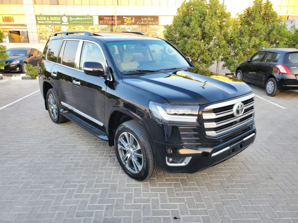 Toyota Land Cruiser 2013  Black LHD Gasoline AT SUV 4WD view 18