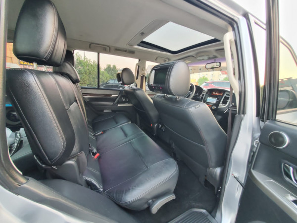 Mitsubishi Pajero 2016/ Silver LHD Gasoline AT SUV 4WD view 8
